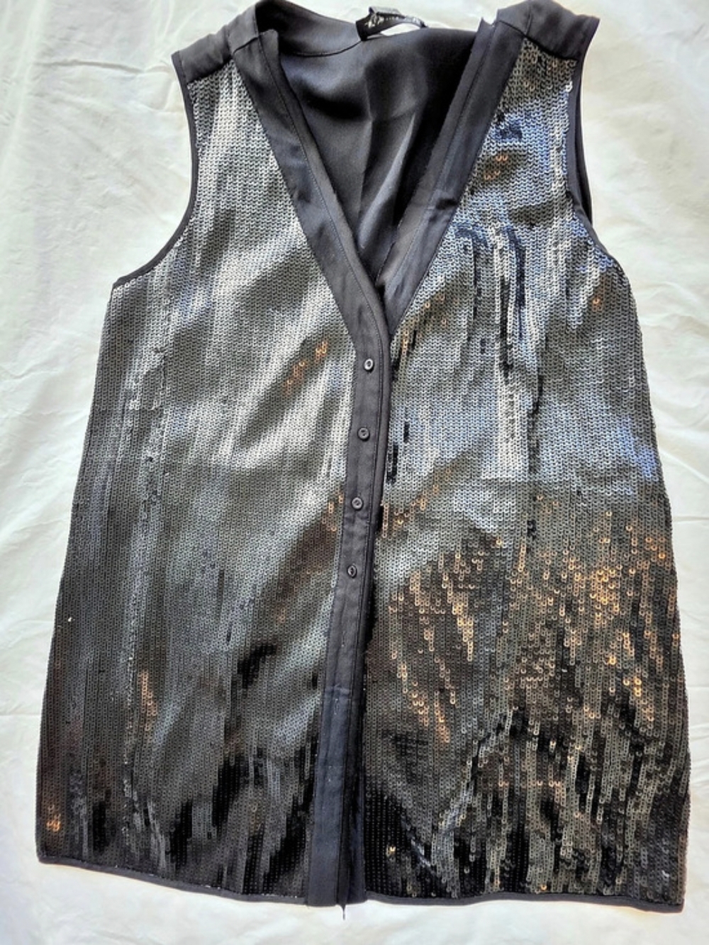 August Silk Sequin Vest in Black Size XL
